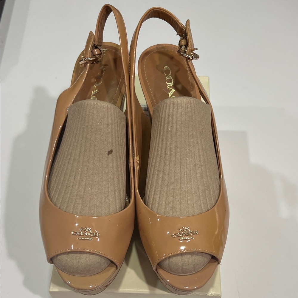 Great Condition Coach Nude Patent Peep-Toe Slingback Heels